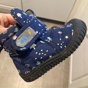 Cute Jan & Jul Winter boots